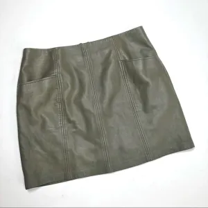 💢 BANANA REPUBLIC 💢 lamb leather mini skirt with front pockets 8️⃣