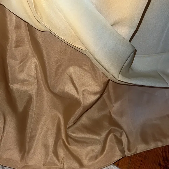 - Jaedin gold lace appliqué boat neck Mother of the bride/groom floor leng…