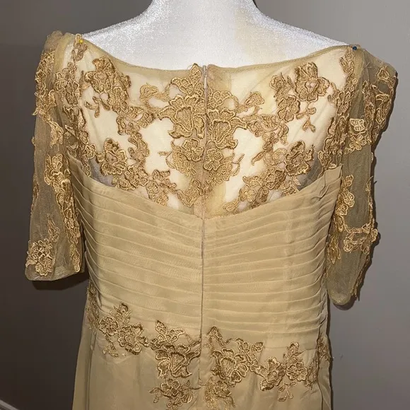 - Jaedin gold lace appliqué boat neck Mother of the bride/groom floor leng…