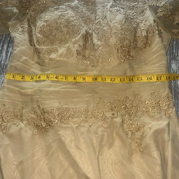 - Jaedin gold lace appliqué boat neck Mother of the bride/groom floor leng…