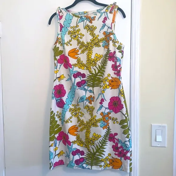 🔴 Trina Turk Encantader shift dress