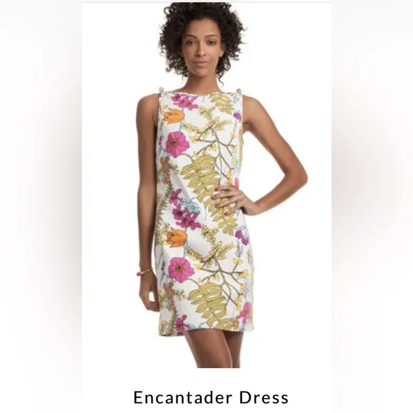 🔴 Trina Turk Encantader shift dress