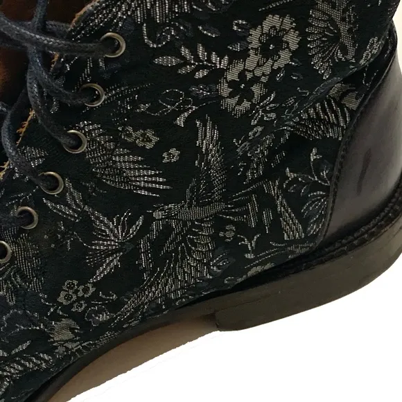 11.5 / TAFT The Jack in Dark Sky lace up Boots