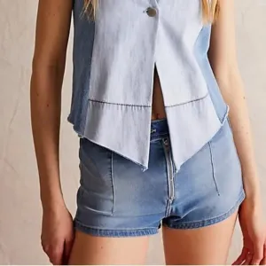 #12 NWT Free People Honeycomb Denim Micro Shorts in Ripple Reflect