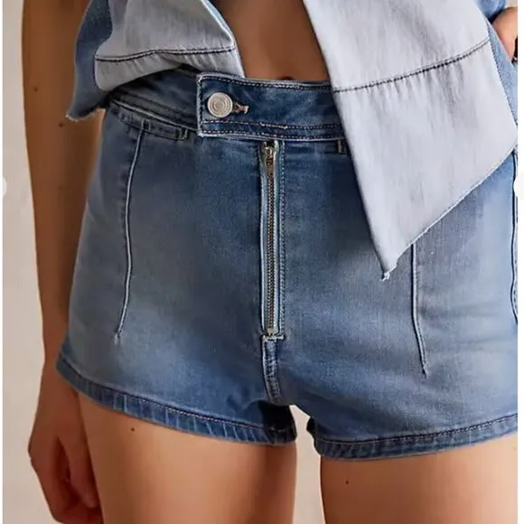 #12 NWT Free People Honeycomb Denim Micro Shorts in Ripple Reflect