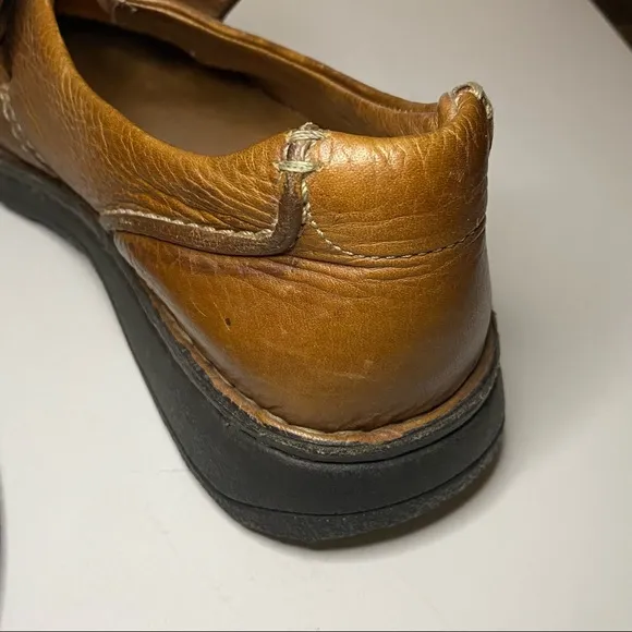 2 pairs of Mens Size 9 Slip on Shoes