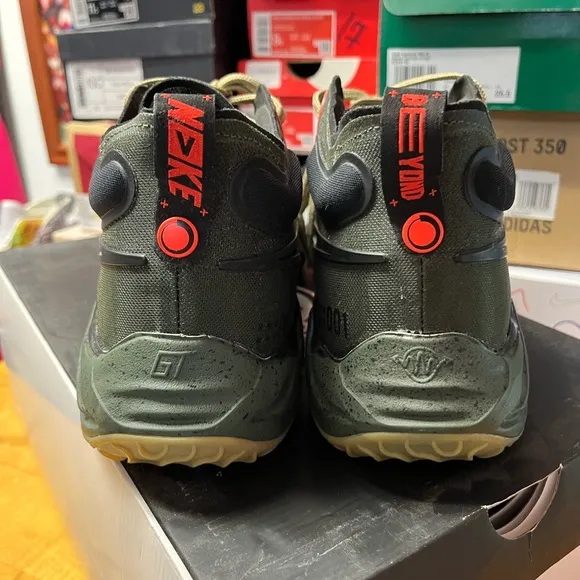 2021 Air Zoom GT Run 'Carbon Green' SZ:13