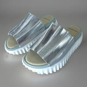 4ccccees wafo pleat‎ sandal €265 metallic silver New 41