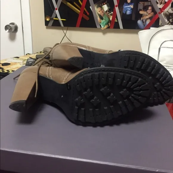 7 for all mankind 4' heels boots, size 8.5