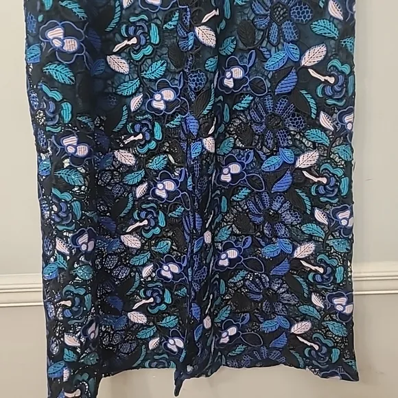 Abbey GlassMichelle Floral Lace High Boat Neck Bow Shoulder Sleeveless Shift Gow