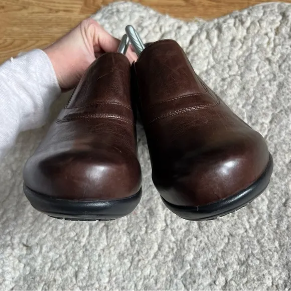 Abeo On Trend Women's COLBIE Brown Leather Slip-On Orthopedic Clogs Size 10