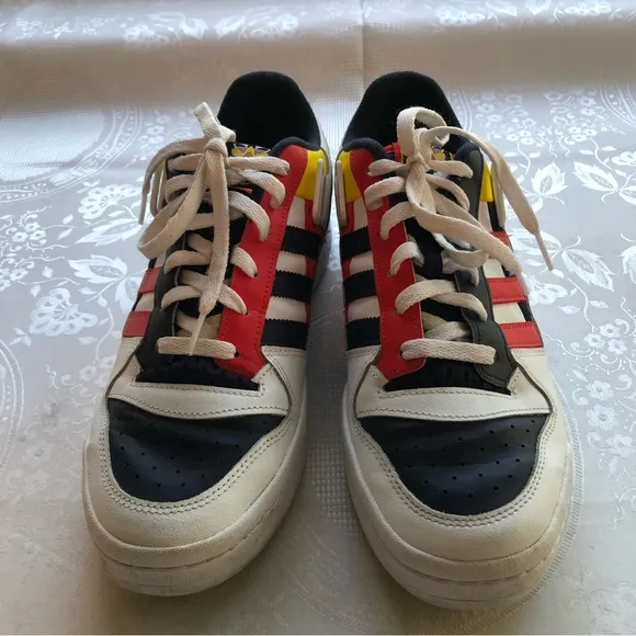 Adidas 84 Forum Sneakers Men’s Size 11 Red/White/Blue Lace-Up Shoes Multicolored