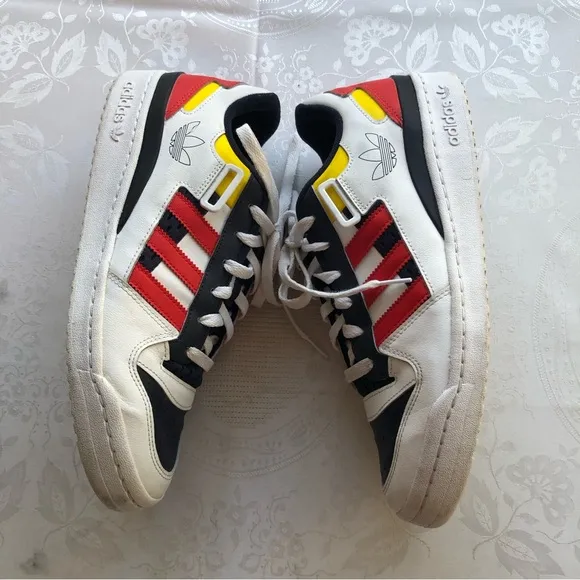 Adidas 84 Forum Sneakers Men’s Size 11 Red/White/Blue Lace-Up Shoes Multicolored
