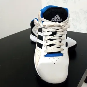 Adidas Cloudfoam 7.5 Mens Mid Top Sneakers Shoes in Black on White