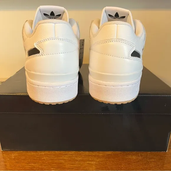 ADIDAS Forum 84 Low ADV Shoes