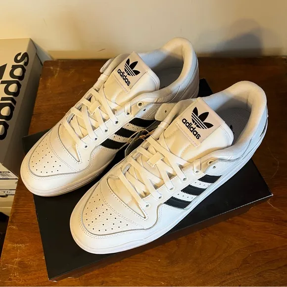 ADIDAS Forum 84 Low ADV Shoes
