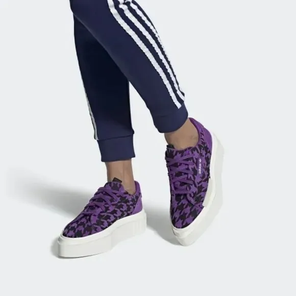 Adidas NWT Hypersleek Shoes Men’s 6.5