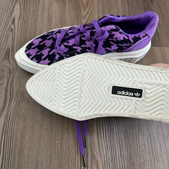 Adidas NWT Hypersleek Shoes Men’s 6.5