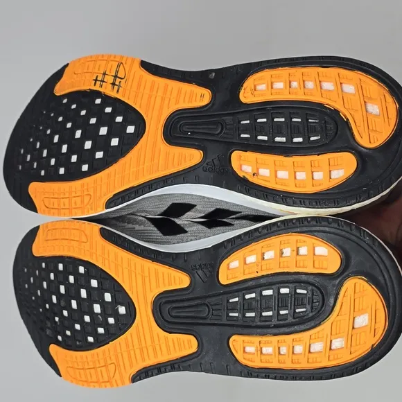 Adidas Supernova Boost Men's Running Shoes Cushionned Grey Orange GX2952 Size 8