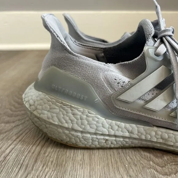 Adidas UltraBoost 21 Mens 11 Cloud White Gray Running Shoes FY0432 Knit Sneakers