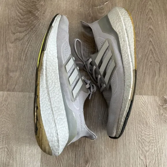 Adidas UltraBoost 21 Mens 11 Cloud White Gray Running Shoes FY0432 Knit Sneakers