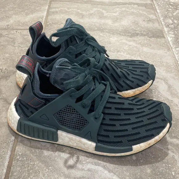 Adidas Women’s NMD XR1 Primeknit Ivy Shoes Sz 6.5