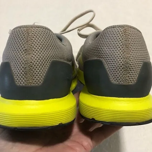 ADIDAS RUNNING SHOES COSMIC 1.1m