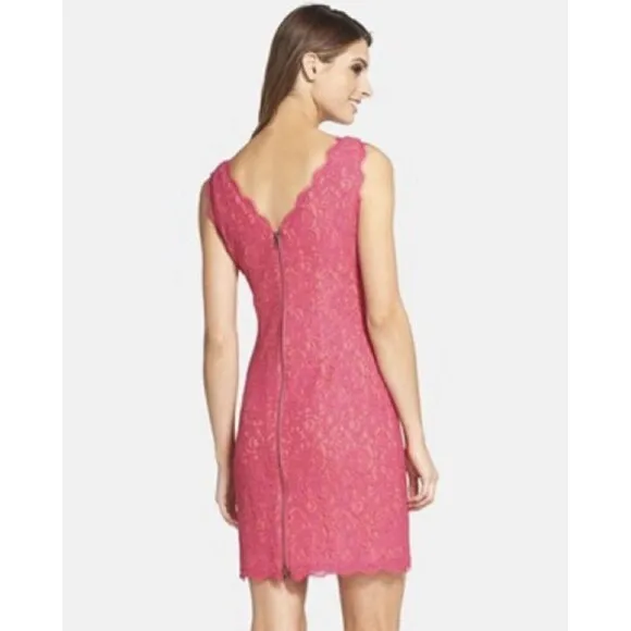 ADRIANNA PAPELL Women’s Size 8 Laced Sheath Evening Dress Boat Neck Ocassion