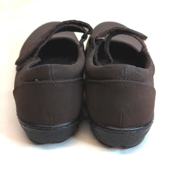 Aetrex Women's Berries Helen Knit Stretch Mary Jane Cocoberry Size 8.5