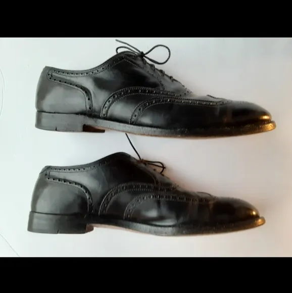 Alden Wing Tip Oxfords Mens Shoes