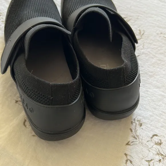Alegria black traq shoes with Velcro strap mesh upper size 42