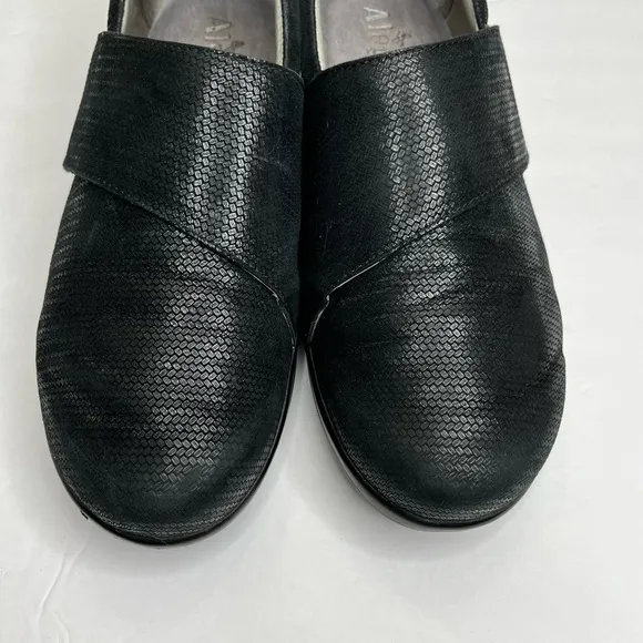 Alegria Qin Bob and Weave TRAQ Black Shoes Sz 39