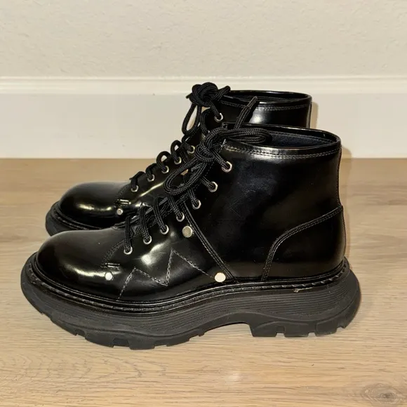 ALEXANDER MCQUEEN BOOTS