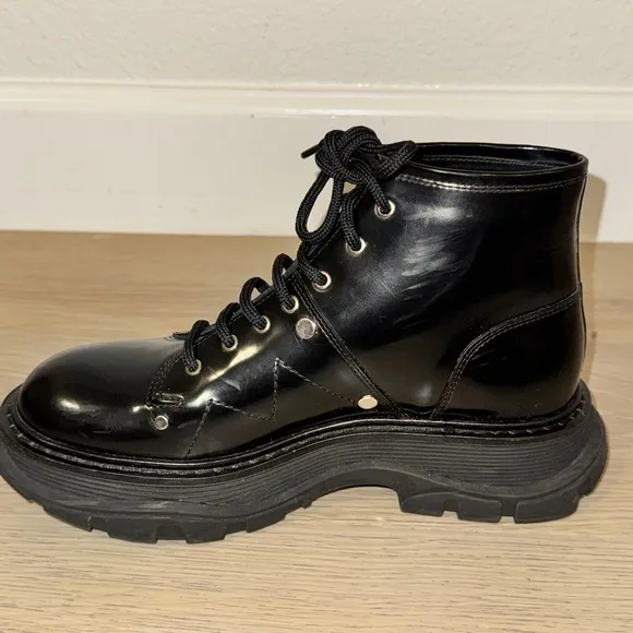 ALEXANDER MCQUEEN BOOTS