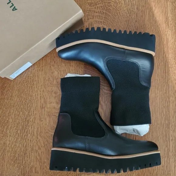 All Black Flatform Sock Boot - black