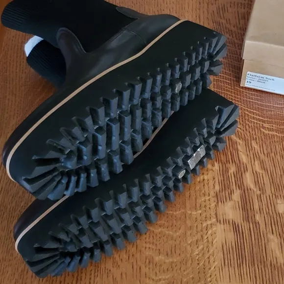 All Black Flatform Sock Boot - black