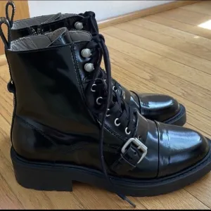 All Saints Donita Lace up combat boots size 37 (7)