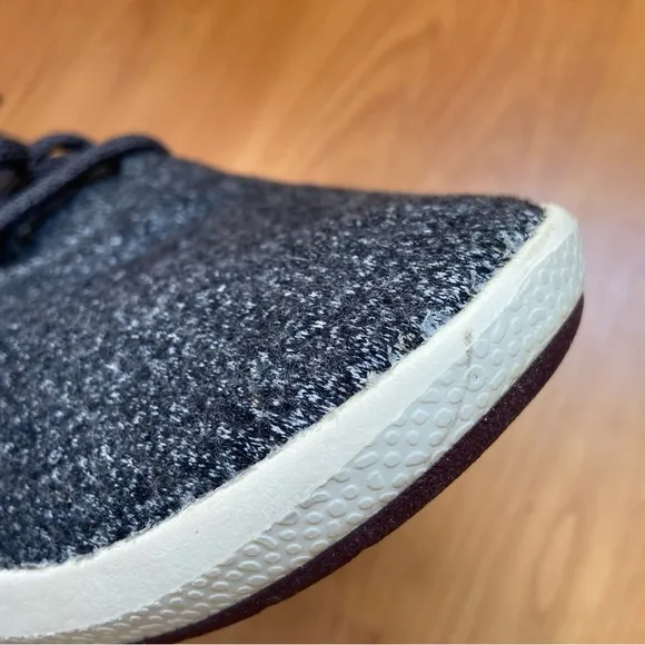 Allbirds Men’s Mizzle Navy Blue Lace Up Shoes Size 10