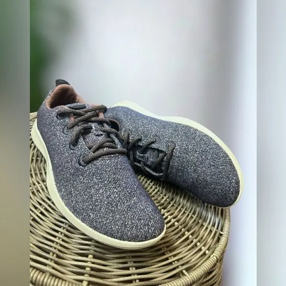 Allbirds Wool Runners Sneakers Shoes NWOB $120 Size 10