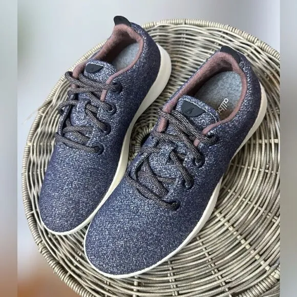 Allbirds Wool Runners Sneakers Shoes NWOB $120 Size 10