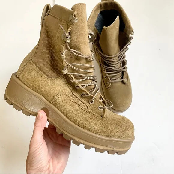 Altama 235/84 desert army combat boots mens 4.5R Vibram
