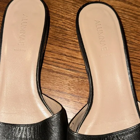 Alumnae Pointy Slip On Shoes, Black