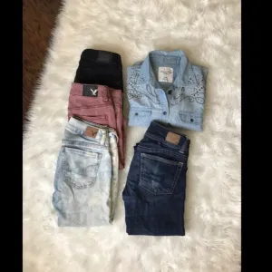 American Eagle Bundle Jeans Lot