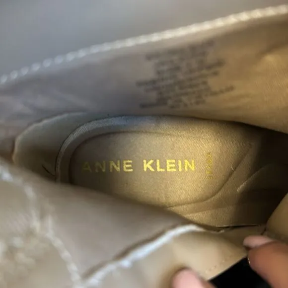 Anne Klein Beige Women's Ankle Boots Size 7.5