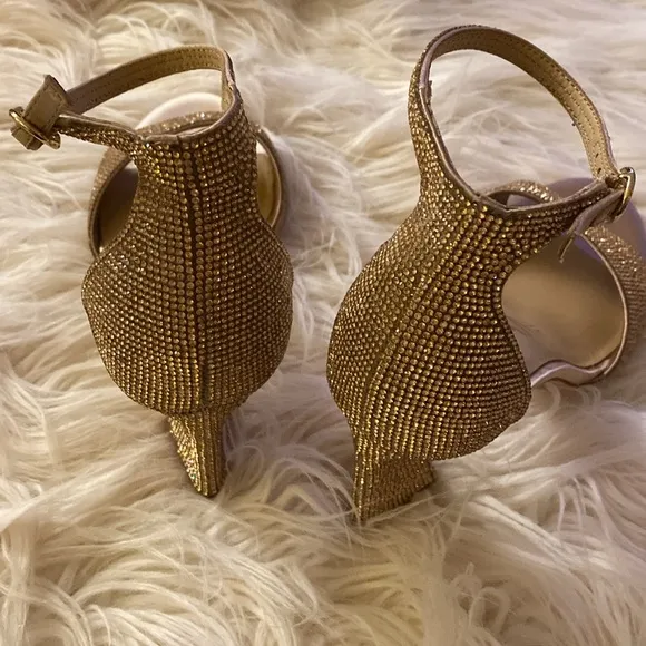 ANTONIO MELANI holiday sparkle shoes