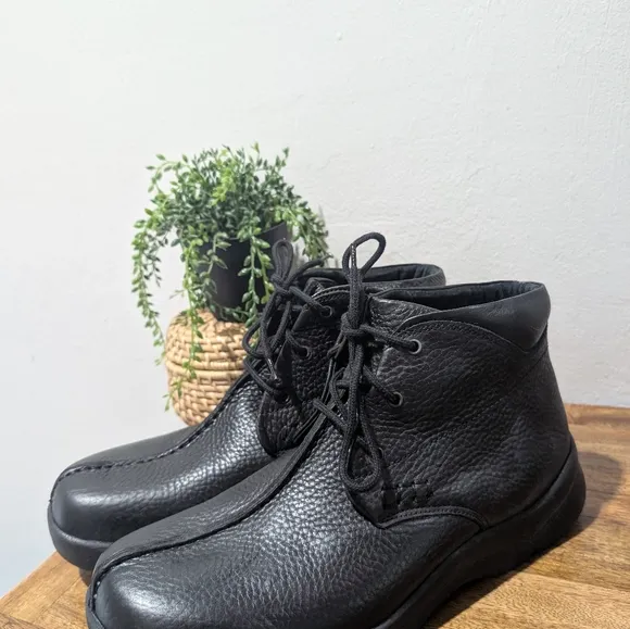 Apex - Chukka Boot - Black $195.95 Euc