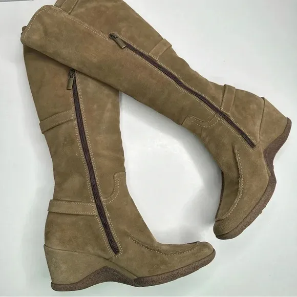 Aquatalia Suede Velcro Strap Knee High Boots Size 7