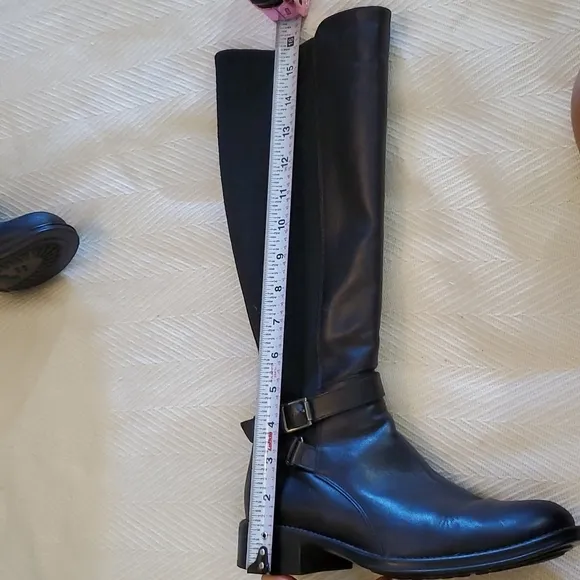 Aquatalia tall leather boots size 6