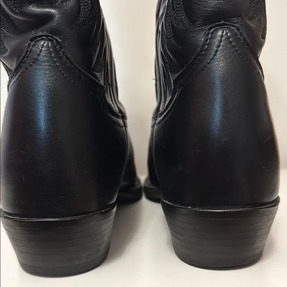 Ariat Black Cowboy Boots
