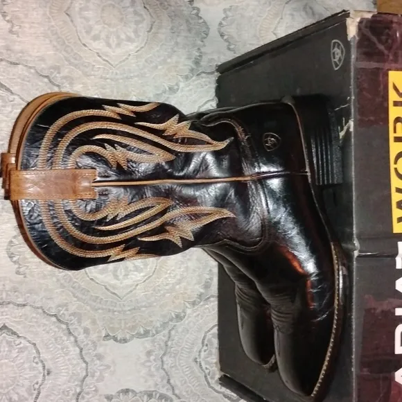Ariat Black Western Cowboy Boots with Glossy Finish